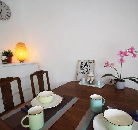 Ferienwohnung Mit Balkon Und Wlan Apartman Groß-Gerau