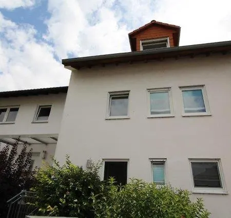 Ferienwohnung Mit Balkon Und Wlan Groß-Gerau